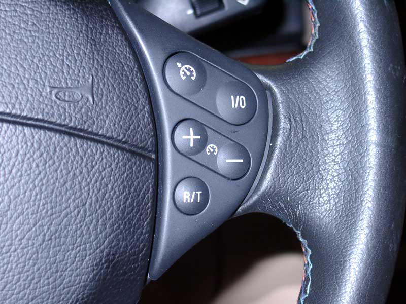 0c78902e799de659764c0815f38fd98f  M-Sport Steering Wheel Side Pod Replacement