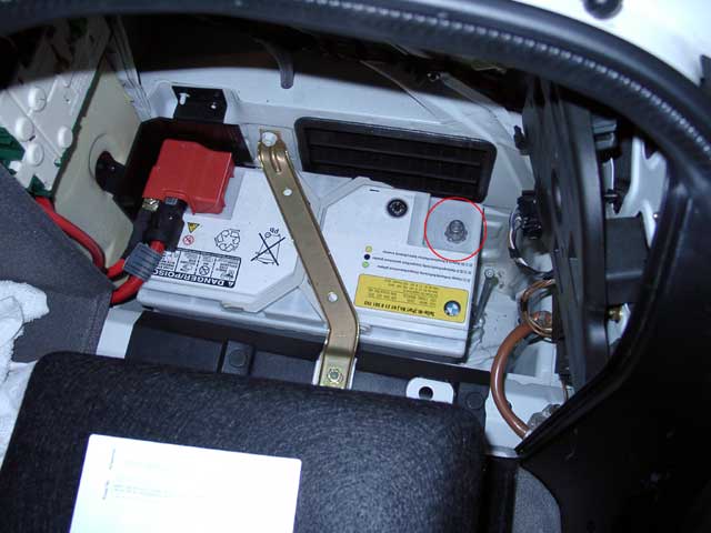 c6c2c7b2227bcc61677c32be9646daa7  M-Sport Steering Wheel Side Pod Replacement