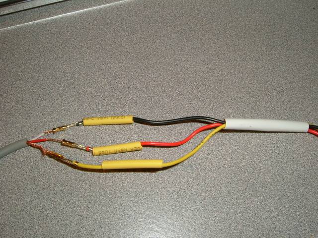 908415f7d20b2b06a7370a9c008e00a0  AUX input cable