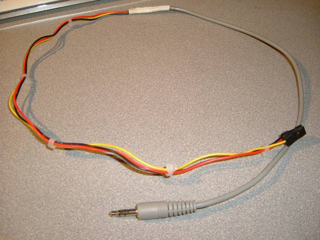 aad8451a8b1dcf957abeb502e145465e  AUX input cable